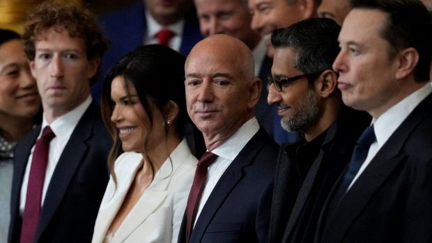 Miliardarii tech, noii oligarhi ai Americii în mandatul lui Donald Trump? Întrebarea cheie pentru instituțiile americane