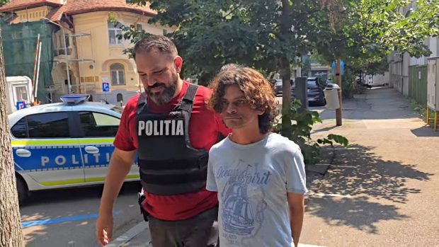 Lajos Kristof, cunoscut ca „antrenorul de genii”, a fost trimis în judecată pentru viol. Anchetatorii nu au aflat numărul exact al faptelor