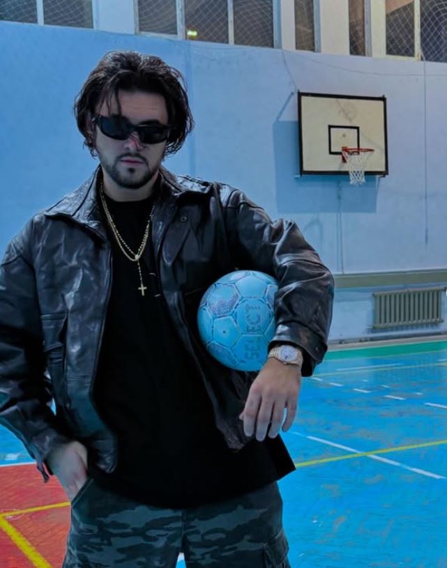 Vila de lux în care se cazează Mario Fresh