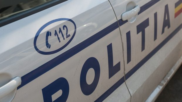Un bărbat din Craiova a fost găsit mort, cu o pungă pe cap, în apartamentul în care stătea cu chirie