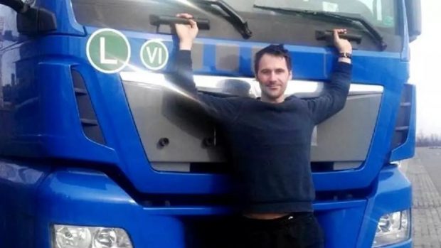 Ultimele cuvinte spuse chiar ucigașului său de un șofer român de TIR omorât cu maceta, în Franța: „Mergi la muncă, nu fura!”