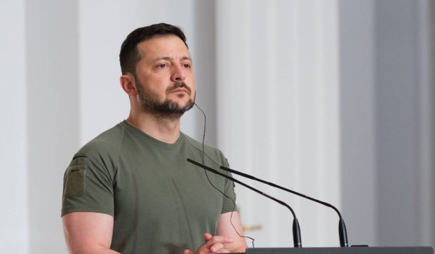 Ucraina este dispusă să discute cu Vladimir Putin dacă este necesar, afirmă Zelenski: peste 45.000 de soldaţi ucraineni au murit în război