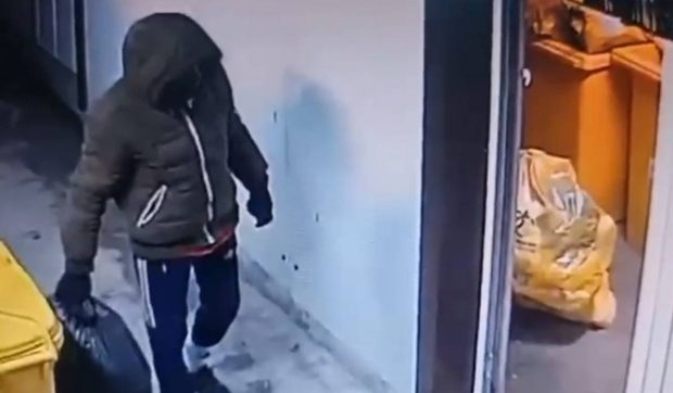 Bărbatul din București care a furat trei picioare amputate a explicat de ce a luat sacii de la Spitalul Cantacuzino