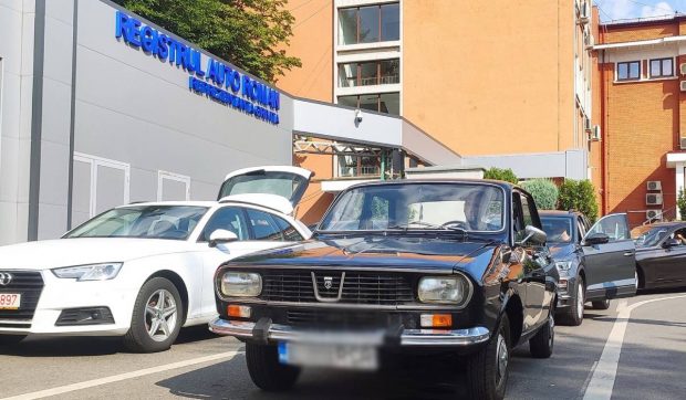 Registrul Auto Român dezminte o știre falsă despre ITP. Ce se întâmplă, de fapt, cu mașinile mai vechi de 15 ani