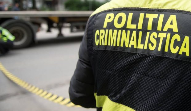 Tânăr de 23 de ani, dat dispărut luni, găsit mort în albia unui râu, în Vâlcea