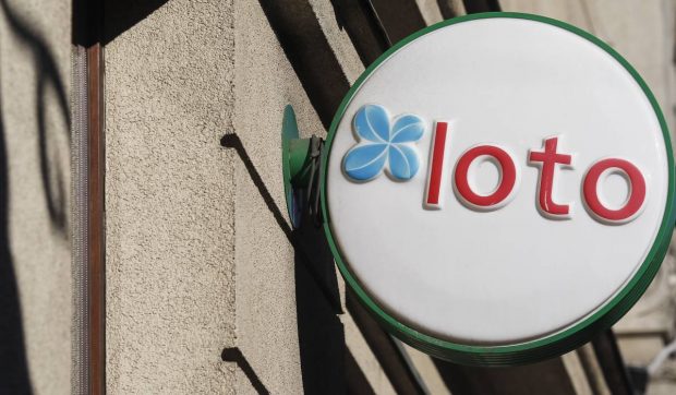 Loteria Română lansează lozul VIP de 15 lei cu care poți câștiga premii de sute de mii de euro
