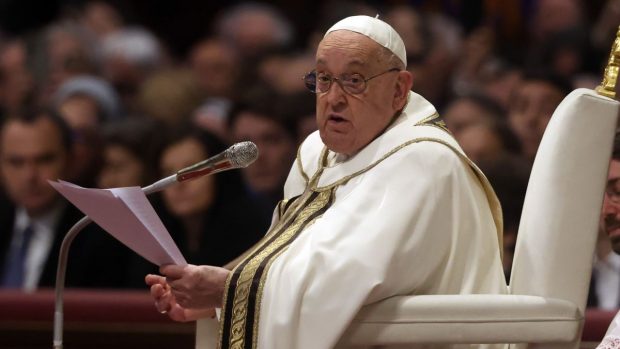 Papa Francisc a căzut și s-a lovit la mână. Care este starea Suveranului Pontif