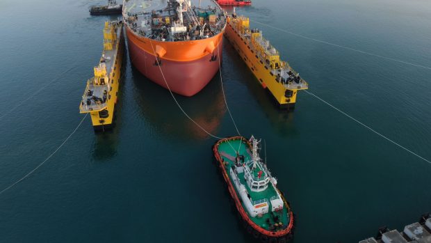 Sancțiunile SUA îngheață exporturile de petrol arctic ale Rusiei