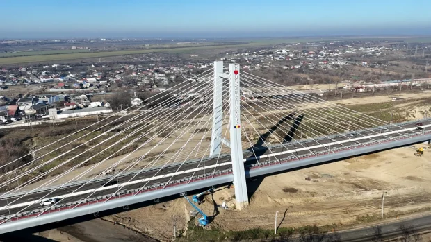 Podul hobanat, cel mai mare proiect de infrastructură din Galați, a fost dat în folosință