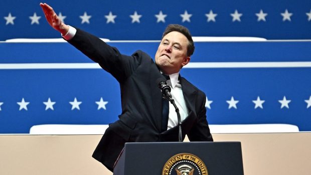 Elon Musk și salutul care a aprins internetul, la inaugurarea lui Donald Trump: „Yesssss” | VIDEO