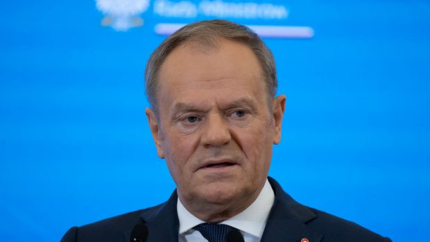 Donald Tusk cere Europei să se înarmeze, dacă vrea să supraviețuiască: „Ridicați capul și nu vă întrebați ce pot face SUA pentru voi”