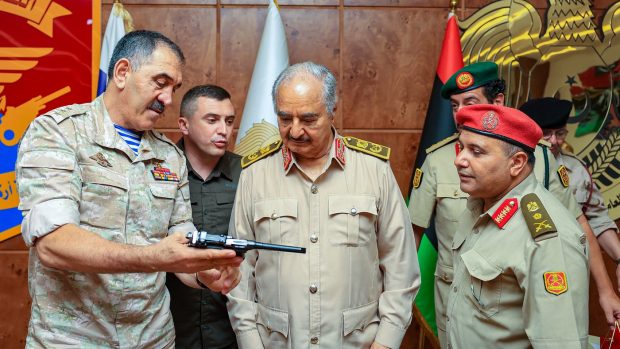 Mișcarea subtilă a Rusiei care schimbă echilibrul de putere în Mediterană și trimite un avertisment Occidentului. Moscova își relochează trupele din Siria