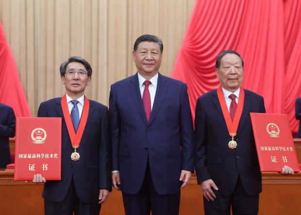 Noul AI chinezesc răspândește propaganda comunistă. Cum a răspuns când a fost întrebat de Taiwan, de Piața Tiananmen și de deținuții politic