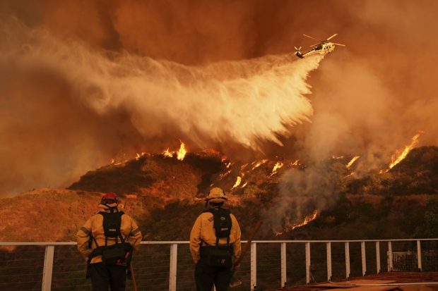 Principalul suspect în cazul incendiilor din California este o companie care ar fi ignorat avertismentele