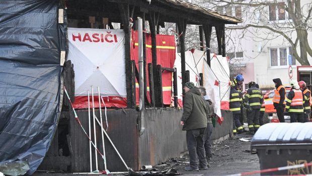 6 oameni au murit și alți 8 au fost răniți într-un incendiu dintr-un restaurant din Cehia. Flăcările au fost provocate de explozia unei butelii 