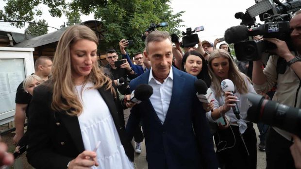 Radu Mazăre pleacă din România. Unde se mută fostul primar din Constanța la un an după eliberarea din închisoare