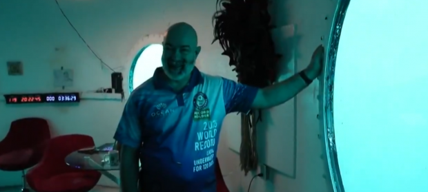 Un german a stabilit un nou record mondial pentru timpul petrecut sub apă: „A fost o experiență extraordinară” | VIDEO