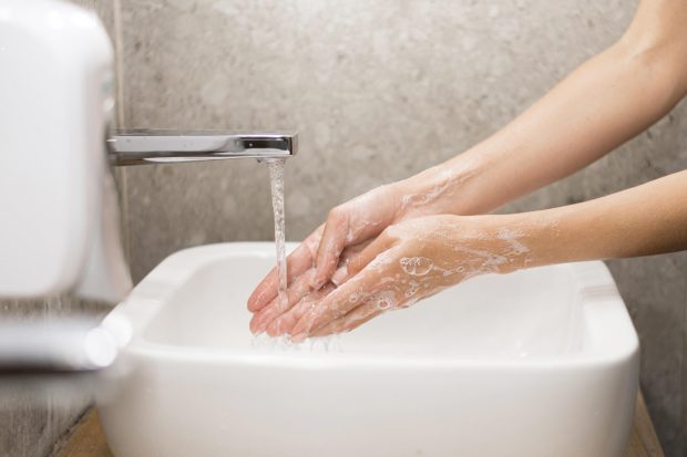 Soluții eficiente pentru Igiena Mâinilor: Săpun Lichid, Săpun Spumă și Dezinfectanți