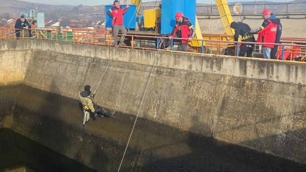 Un clujean dispărut de acasă de două luni a fost găsit decedat la doar 1 km de casă, în lacul Gilău, din Cluj