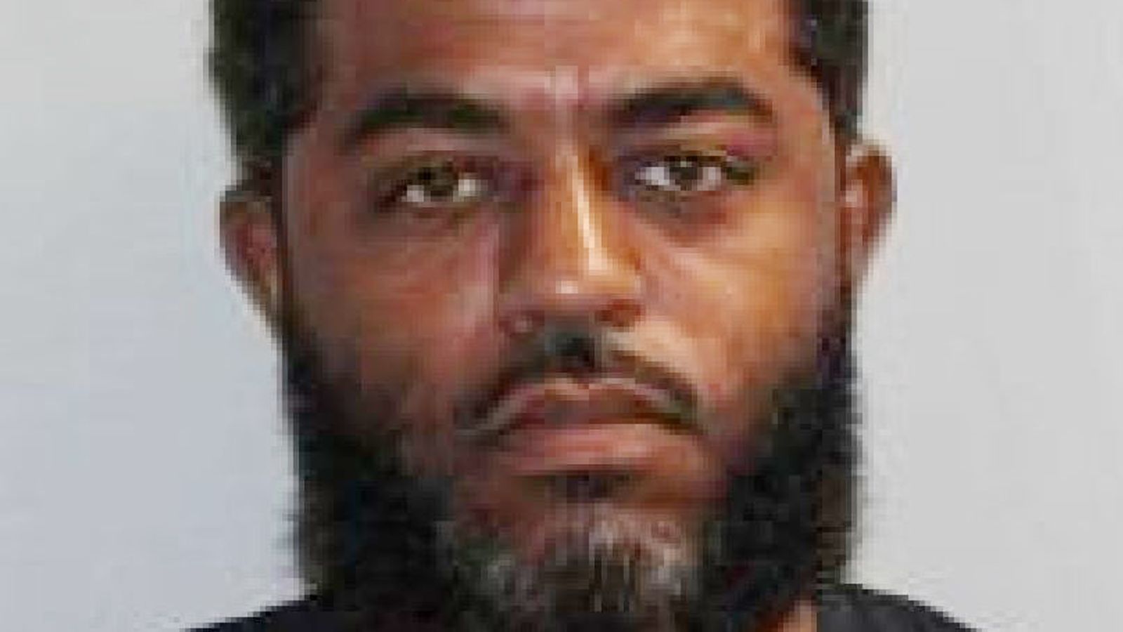 Atacatorul din New Orleans este Shamsud-Din Jabbar, cetățean american din Texas. Suspectul a servit anterior în armata SUA. Trump acuză imigranții