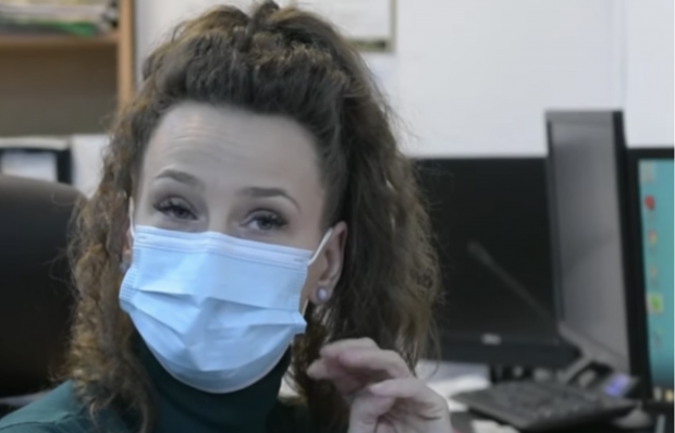 Verdict în primă instanță în cazul chelneriței angajate la Apele Române și a „animalului politic”, după patru ani: au fost achitați