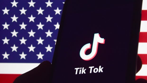 Utilizatorii TikTok din SUA acuză platforma de cenzură după reactivare: Conturi și videoclipuri dispar sau sunt restricționate