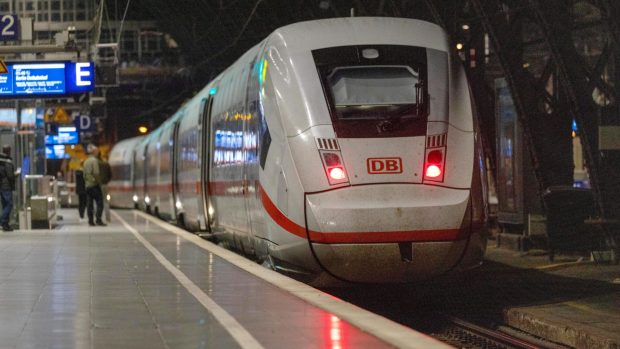 Punctualitatea nemțească scârție: întârzieri record la Deutsche Bahn