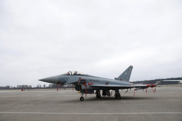 Uzina Eurofighter din Germania, spionată de drone misterioase. Poliția a deschis o anchetă