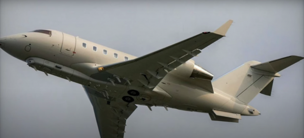 Un avion misterios patrulează pe cerul României. Există doar două în lume și au fost botezate „Artemis”. Reacția MApN