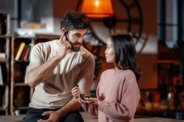Vasco Translator E1: Călătorește, lucrează și conectează-te fără griji!