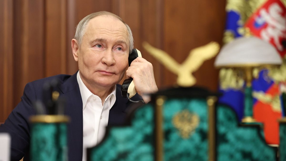 Primul răspuns de la Kremlin la ultimatumul pe care Donald Trump i l-a dat lui Vladimir Putin: „Vom rămâne pregătiți și așteptăm”