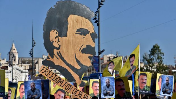 Liderul PKK, Abdullah Öcalan, face apel la gruparea kurdă interzisă să depună armele și să se dizolve
