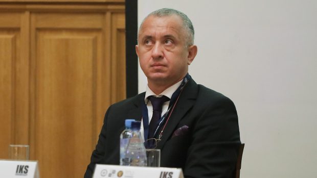 Adrian Ivan, eliberat discret din funcția de rector al Academiei SRI. El a coordonat teza de doctorat plagiată a lui Lucian Bode