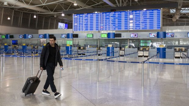 Aeroportul european unde traficul aerian va fi suspendat pentru 24 de ore. Care e motivul