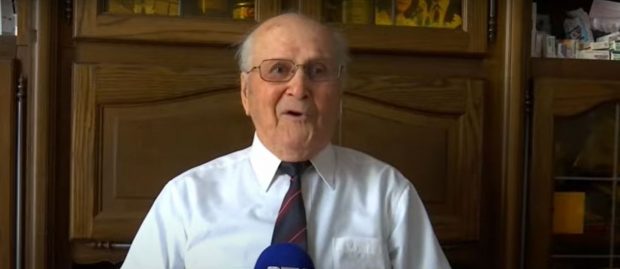 Un veteran de război de 102 ani a dat în judecată statul francez și solicită să fie plătit pentru munca depusă într-o fabrică chimică în cel de-al Doilea Război Mondial