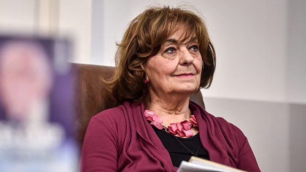 Ana Blandiana: „Faptul că mi-am asumat întotdeauna destinul nu a însemnat niciodată că el a fost ușor de suportat” | Interviu