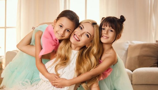 Andreea Bălan și-a descoperit un nou talent. „Iubi mi-a zis că este doar o fază”/ VIDEO EXCLUSIV