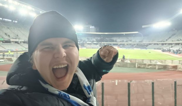 Povestea lui Andrei, adolescentul care nu ratează niciun meci al Politehnicii Iași: „Pe drum am avut brânză, roșii și pâine, pachet de acasă”