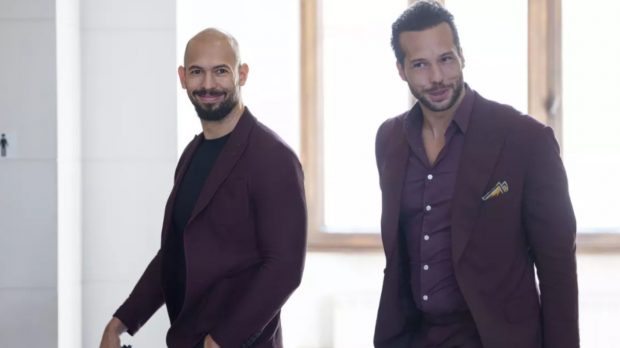 Frații Tate revin în România după trei săptămâni de la plecarea în SUA, pentru controlul judiciar, anunță reprezentanții lui Andrew Tate și Tristan Tate