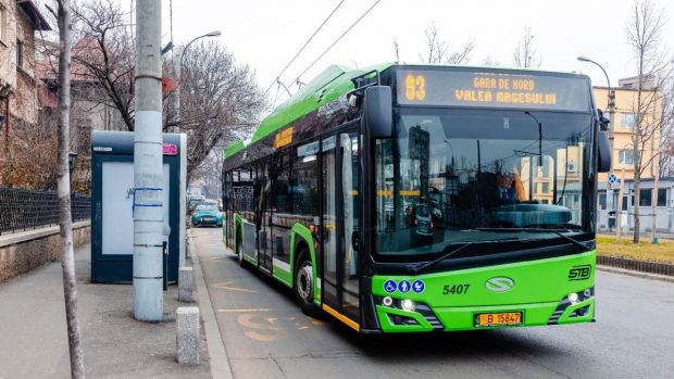 Călătorii gratuite în Bucureşti, cu transportul în comun, pentru cei care răspund corect unui chestionar al DNSC