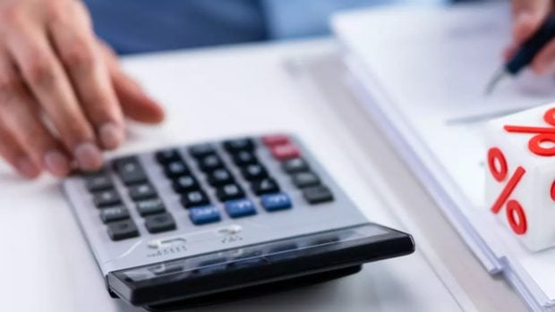 Creditele de consum contractate de români au atins un record istoric în 2024