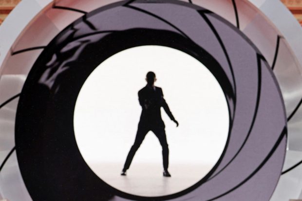 Patru actori care ar putea să fie noul James Bond, după ce franciza 007 a fost preluată de Amazon MGM. Jeff Bezos, întrebare virală pe X