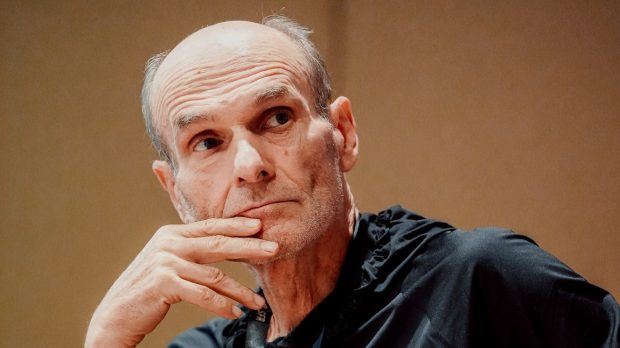 Cristian Tudor Popescu îl compară pe Klaus Iohannis cu Călin Georgescu: „A fost omul Kremlinului”