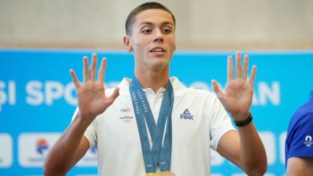 David Popovici a obținut ordin de protecție împotriva unui vecin care l-a amenințat cu distrugerea mașinii