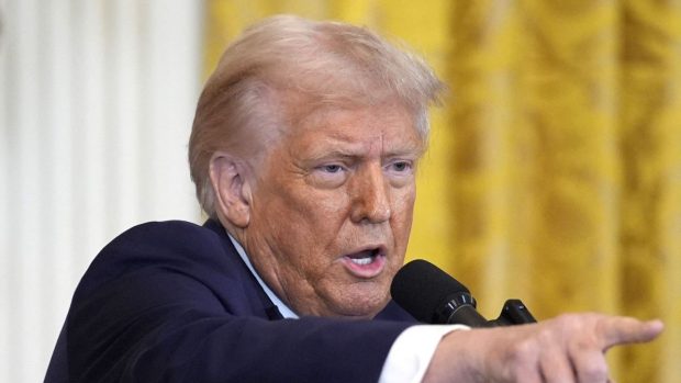 Ce cred americanii despre abordarea lui Donald Trump în războiul ruso-ucrainean, cum îi percep pe europeni și cum văd viitorul SUA pe scena mondială – sondaj