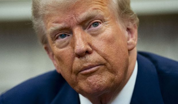 Decizia lui Trump de a opri ajutoarele militare către Ucraina, văzută ca un test pentru a stabili „cât de departe poate merge”