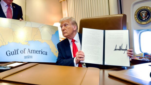 Donald Trump jubilează: „Golful Americii!”. Denumirea propusă de Google Maps pentru români