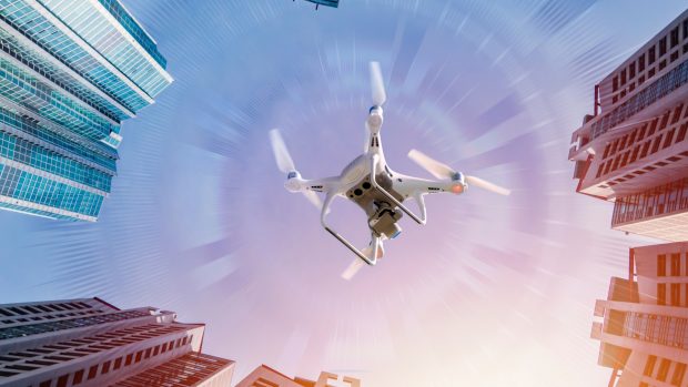 Dronele profesionale: 5 proiecte pentru care merită să investești în echipamente de top