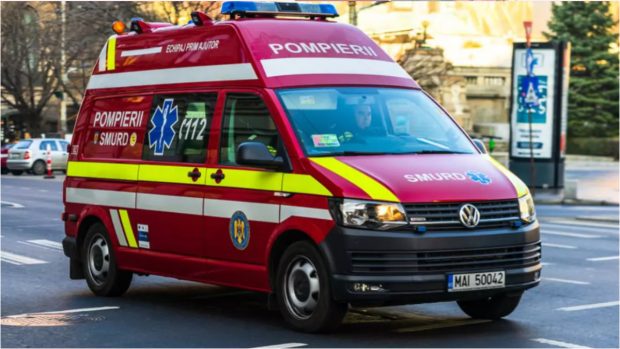 O fetiţă de 2 ani şi o femeie din Galați, rănite grav de Paște, după ce butelia le-a explodat în locuință
