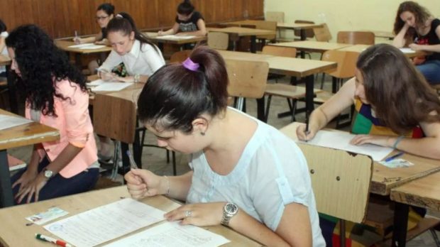 Un elev olimpic la geografie din Dolj i-a scris, revoltat, ministrului educației, Daniel David: „Nu pot rămâne decât perplex. Ce doriți să înțelegem?”